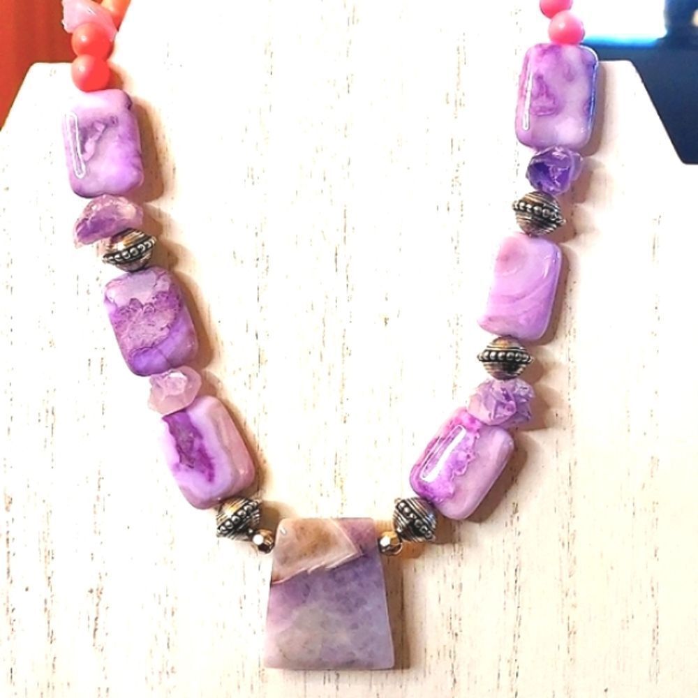 Handmade Jewelry Design 